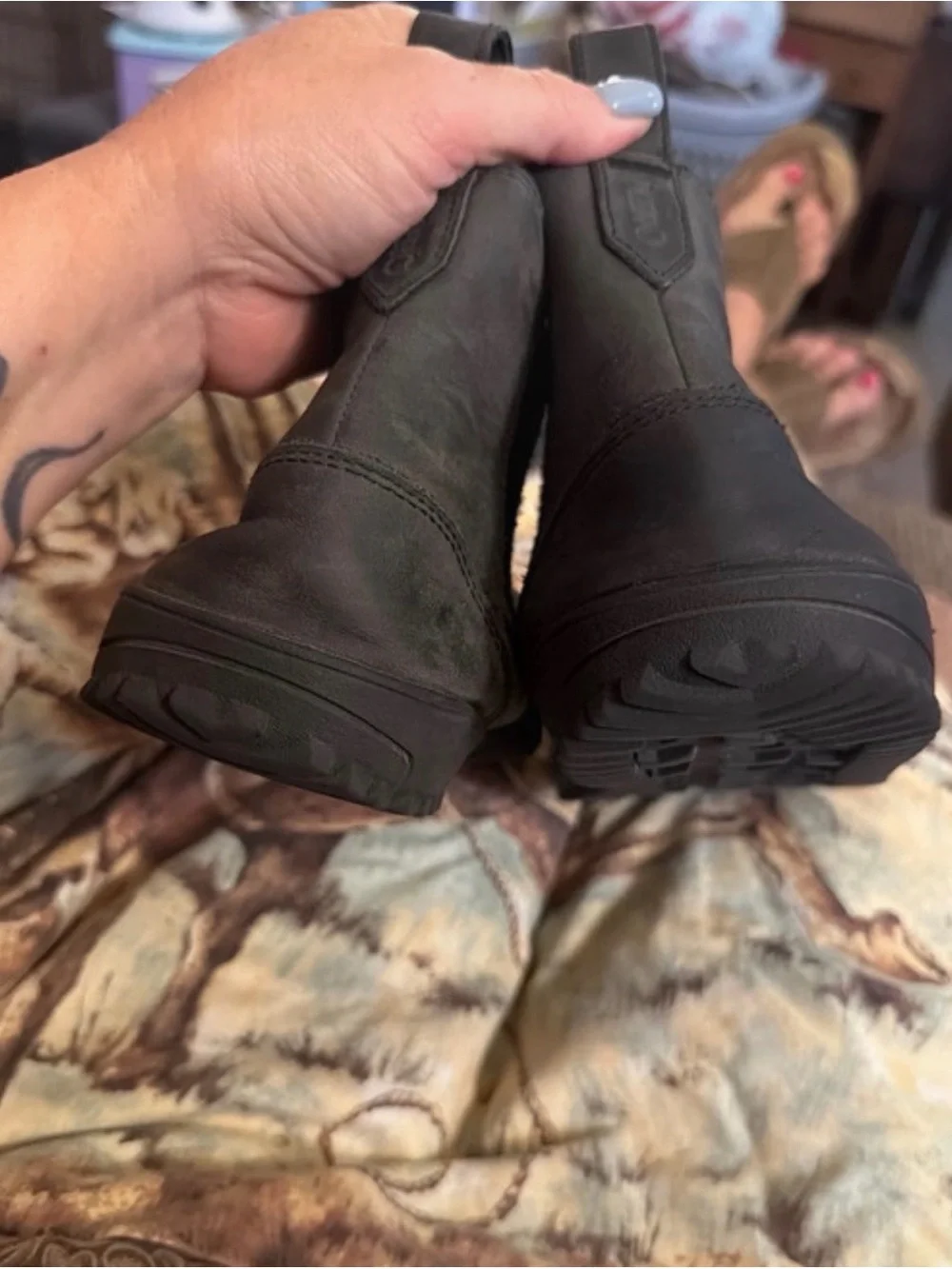 Women’s Xero Chelsea Boot